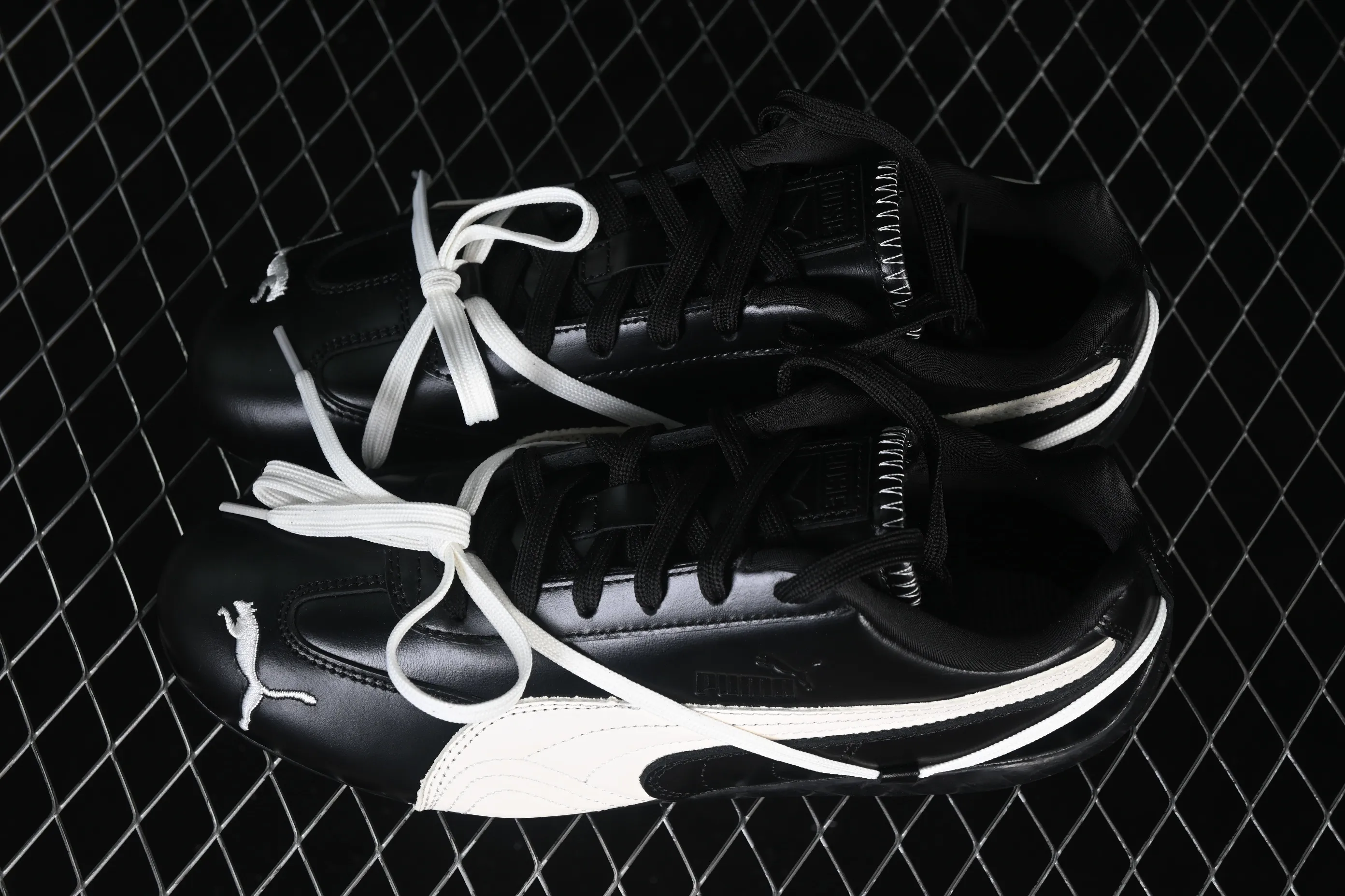 All categories Vans Vans series Vans Low Vans low-top J version Rose x Puma Speedcat joint model Speed ​​racing series Puma low-top lifestyle casual shoes 404391-01